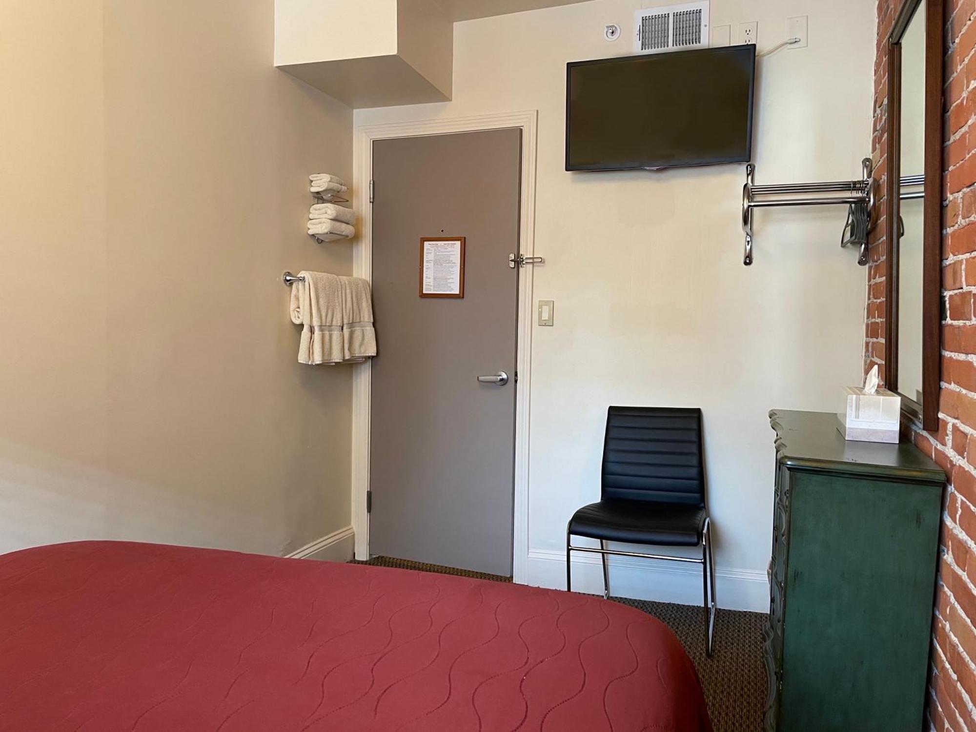 Oasis Guest House Бостън Стая снимка