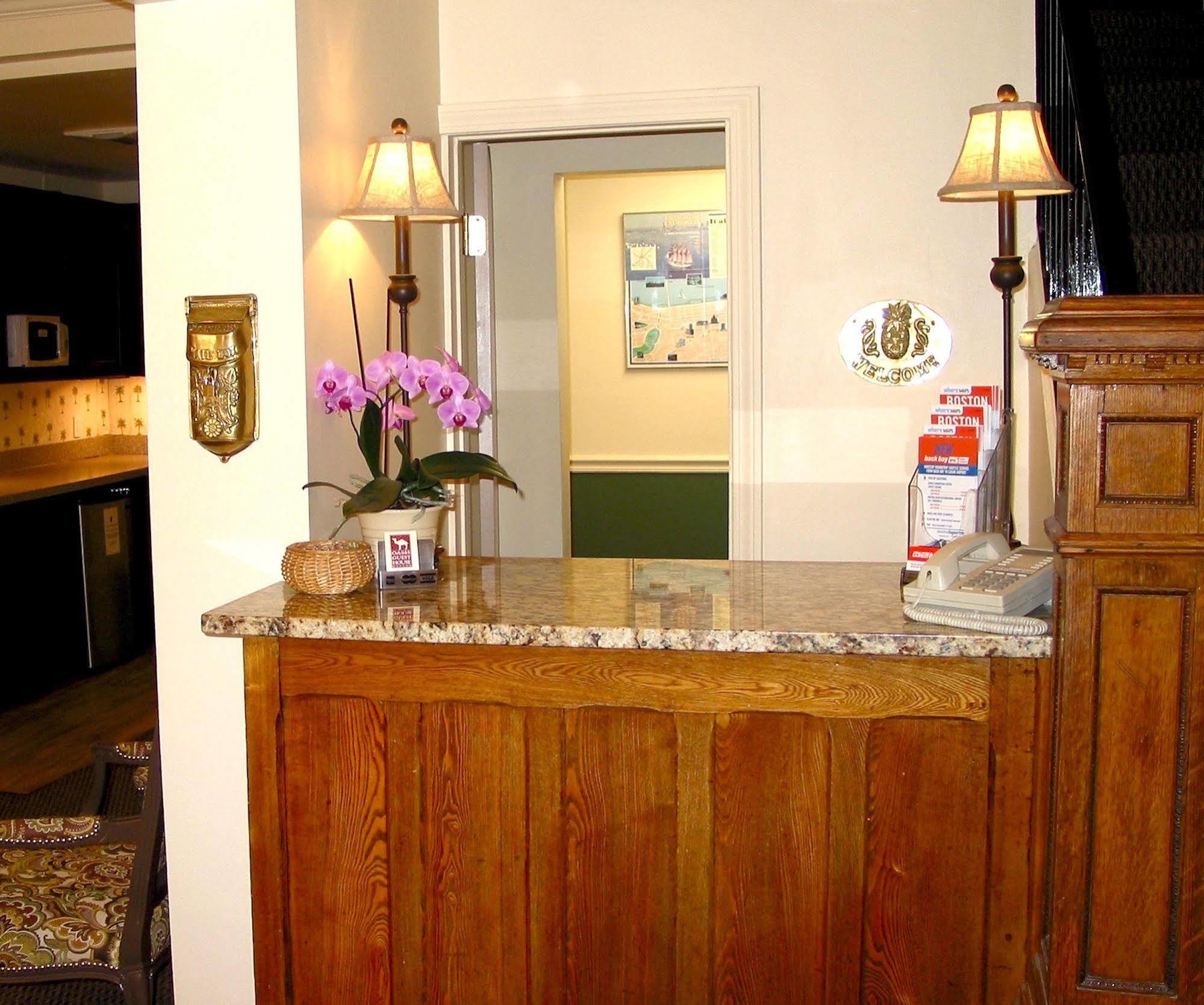 Oasis Guest House Бостън Екстериор снимка